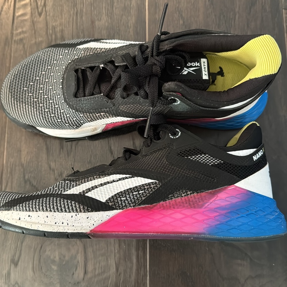 Reebok Nano X women’s 9.5 like new